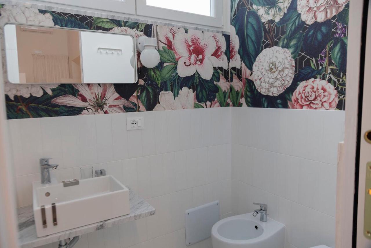 ナポリ Interno21 Bed & Breakfast エクステリア 写真