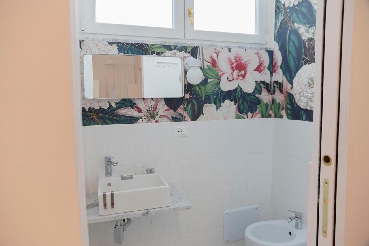 ナポリ Interno21 Bed & Breakfast エクステリア 写真