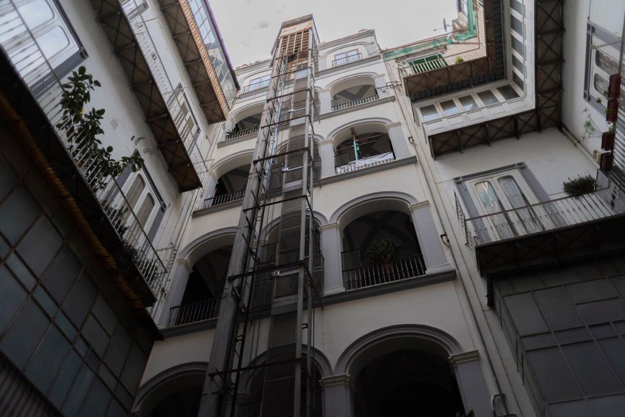 ナポリ Interno21 Bed & Breakfast エクステリア 写真
